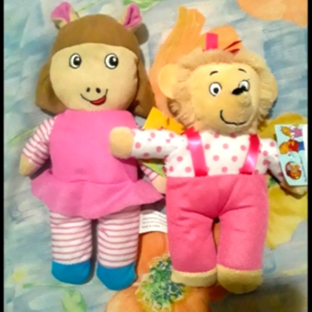 PBS ARTHUR DW SISTER BEAR BERENSTEIN 8" KIDS STUFFED CHARACTERS GIRLS